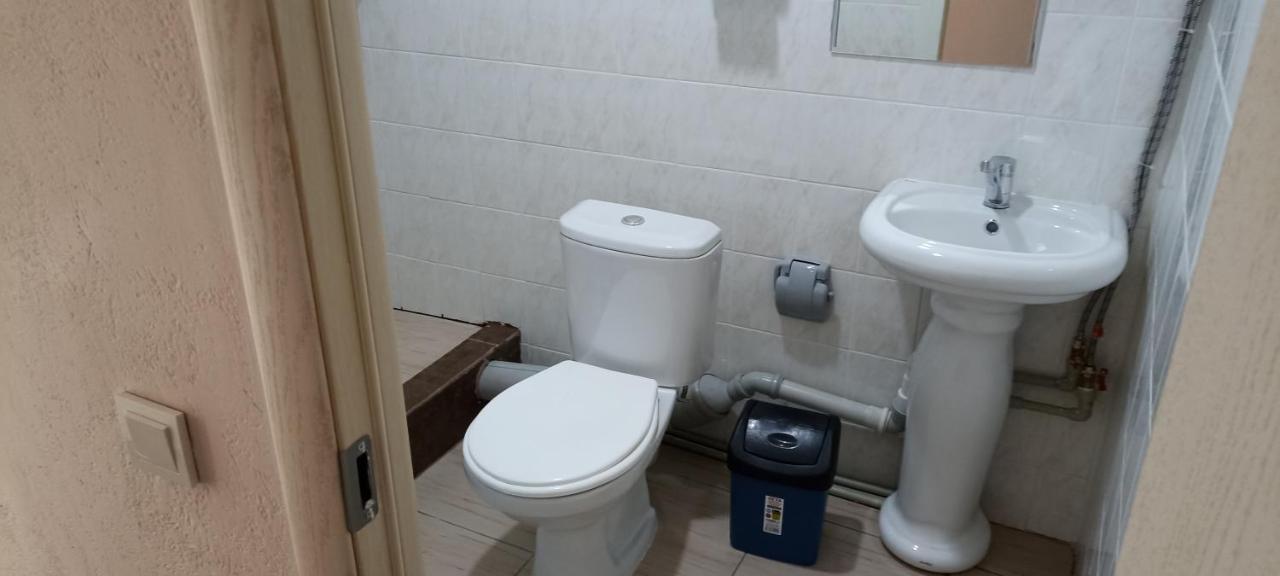 Malibu Guest House Kapchagay Εξωτερικό φωτογραφία