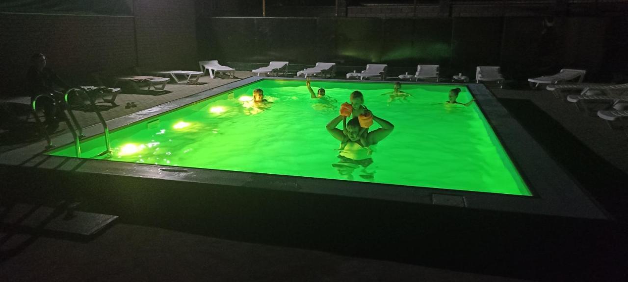 Malibu Guest House Kapchagay Εξωτερικό φωτογραφία