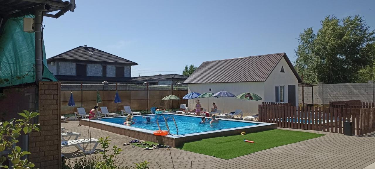 Malibu Guest House Kapchagay Εξωτερικό φωτογραφία