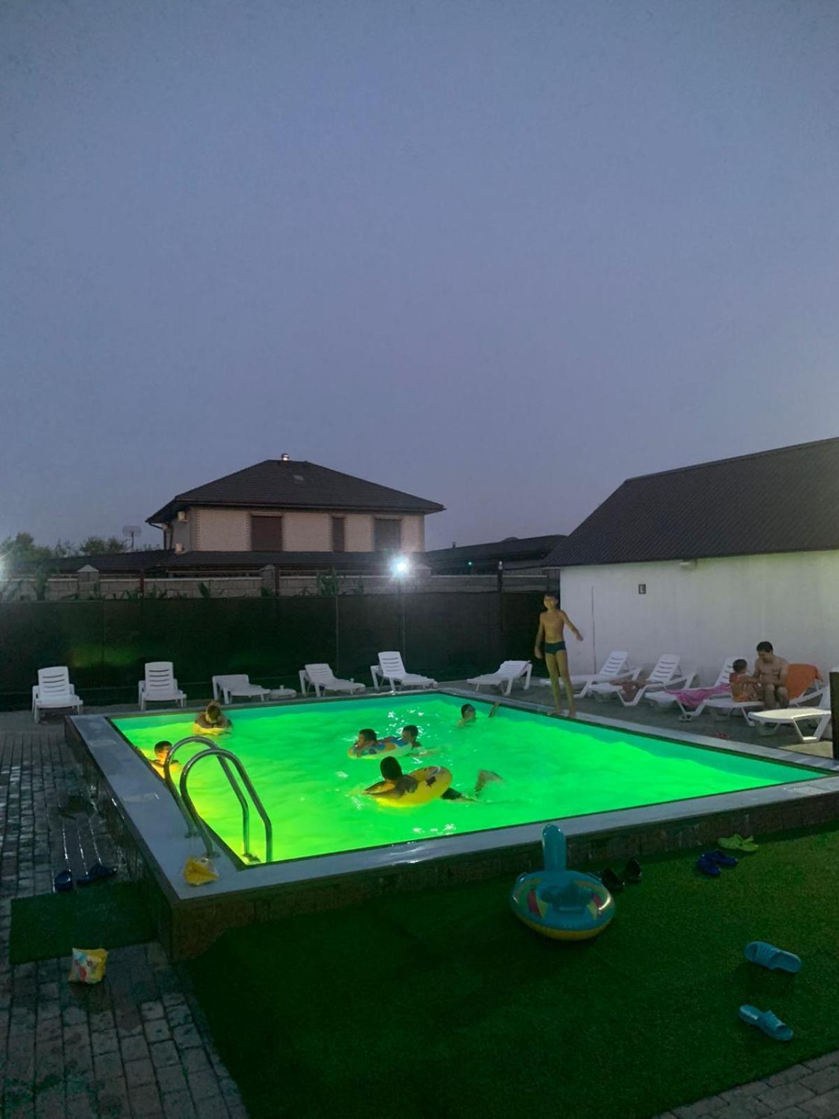 Malibu Guest House Kapchagay Εξωτερικό φωτογραφία