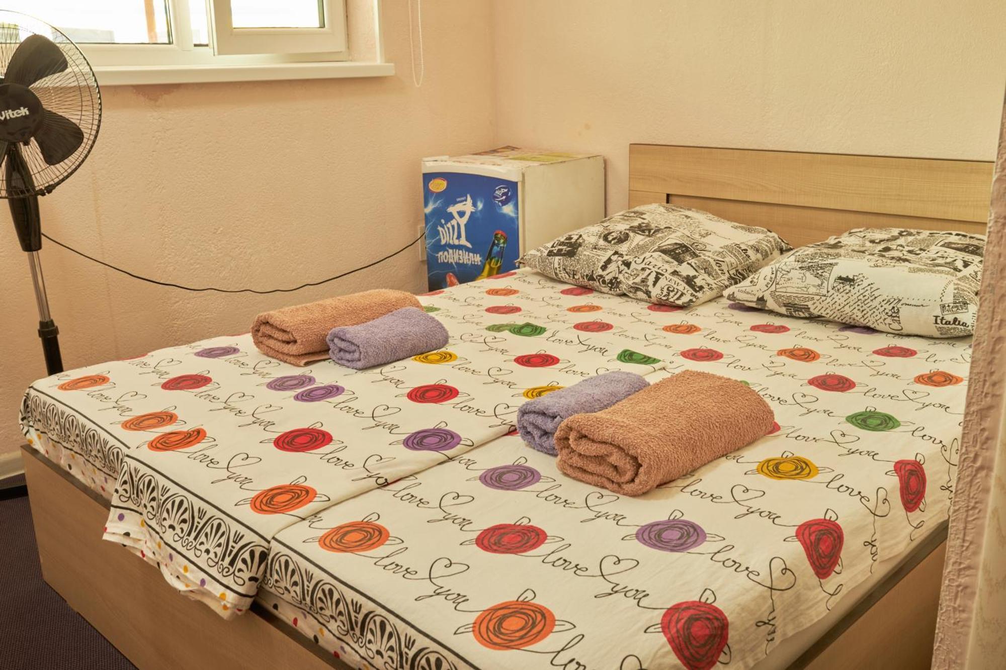 Malibu Guest House Kapchagay Εξωτερικό φωτογραφία